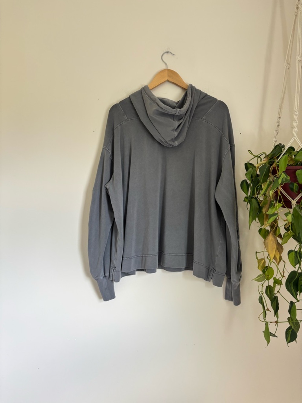 Free People Hot Shot Hooded Layer In Gunmetal - Picture 9 of 10
